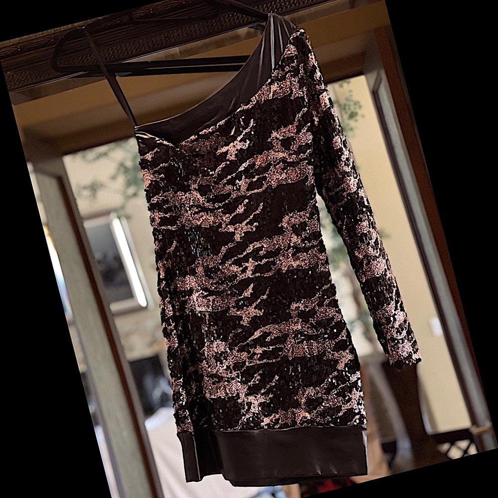 BEBE ADDICTION COCKTAIL DRESS